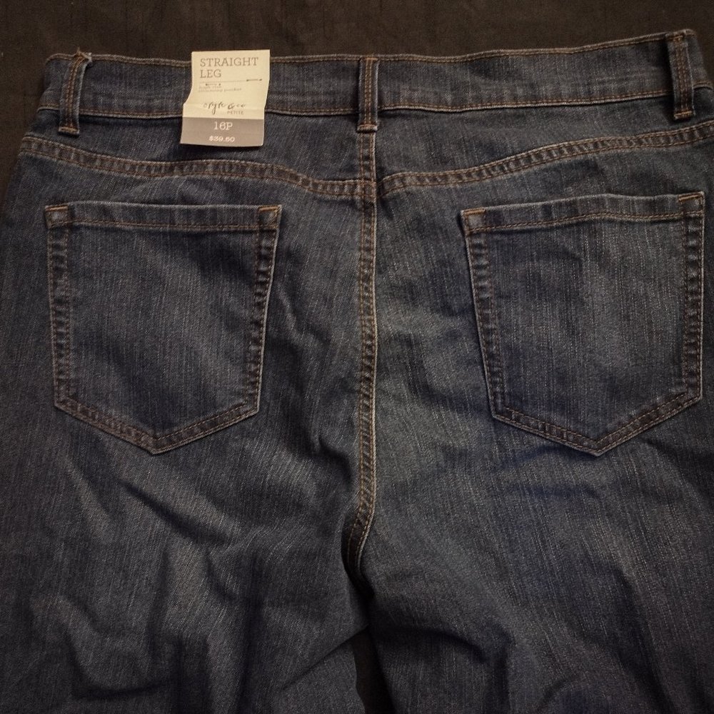 NWT Style & Co Straight Leg  Jeans  Size 16 - Picture 3 of 5